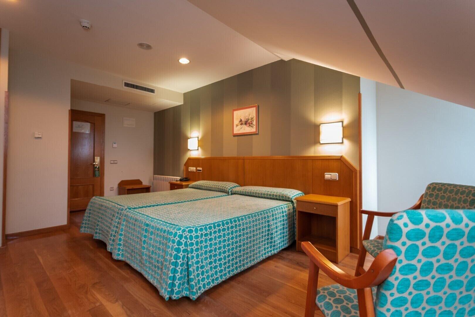 Astures Hotel Oviedo Exterior photo